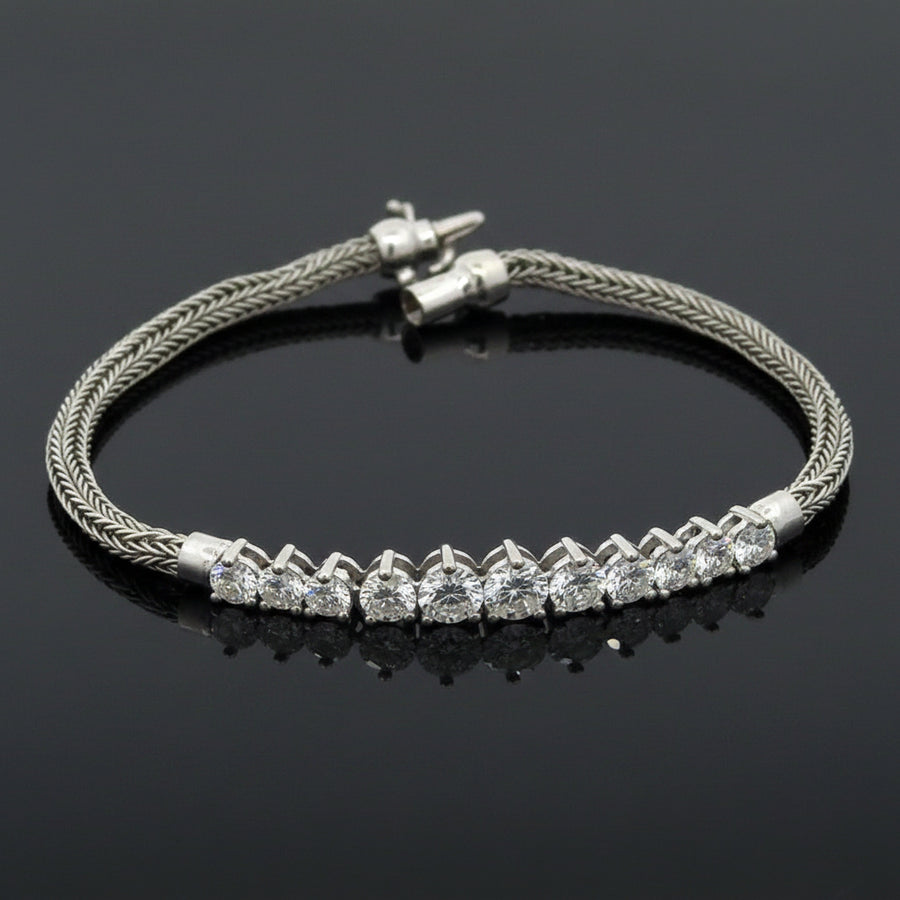 Contemporary 1.75cttw Diamond & White Gold Bracelet