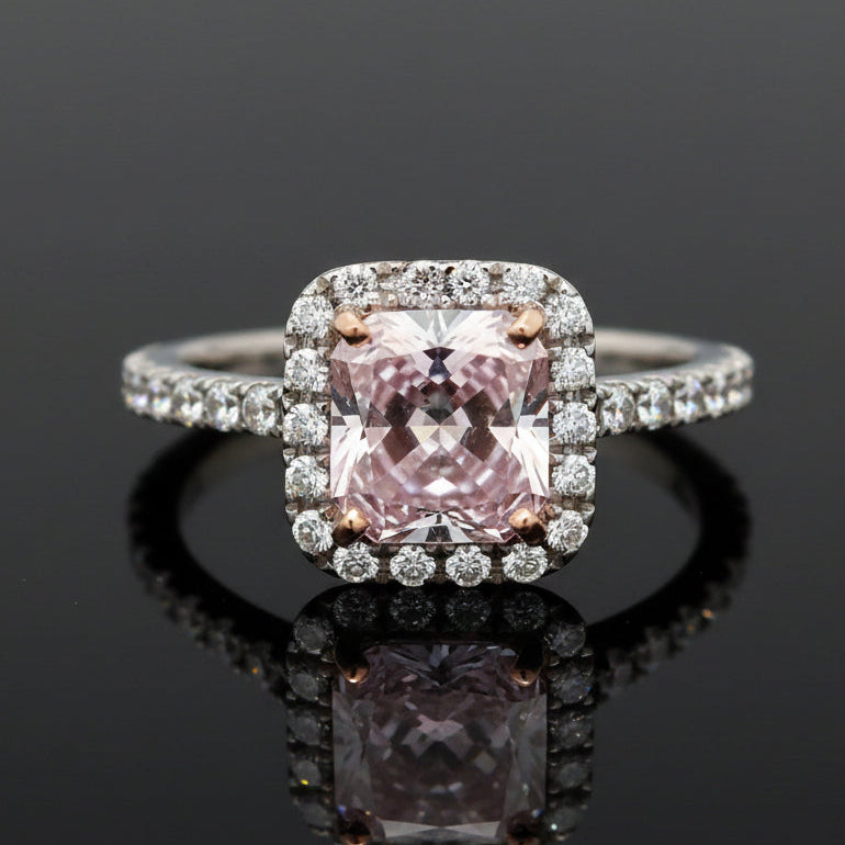 Estate Contemporary Natural Fancy Light Pinkish Purple 1.81ct Diamond Platinum & 18K Rose Gold Ring