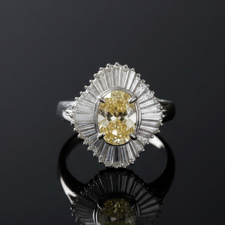 Modern 1.96ct Natural Light Fancy (Center) Diamond Platinum Ring